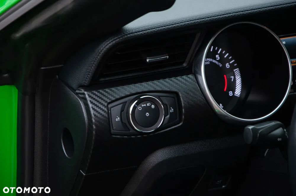 Ford Mustang 2.3 EcoBoost - 36