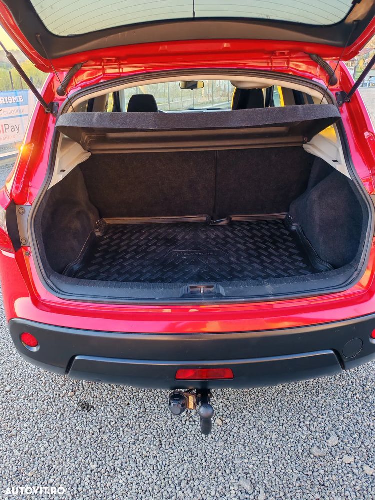 Nissan Qashqai 1.6 Acenta - 19