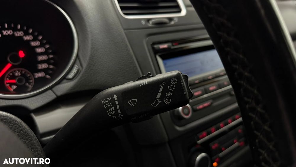 Volkswagen Golf 1.2 TSI Style - 19