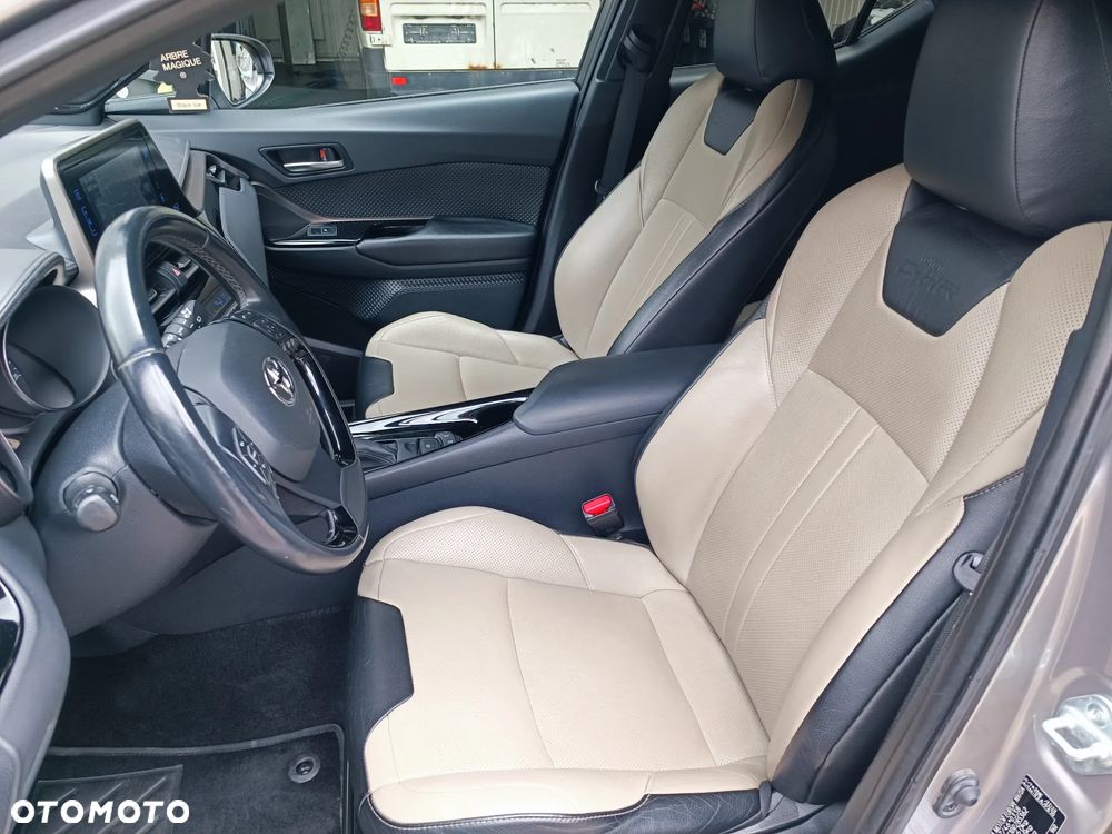 Toyota C-HR 1.8 Hybrid Prestige - 22