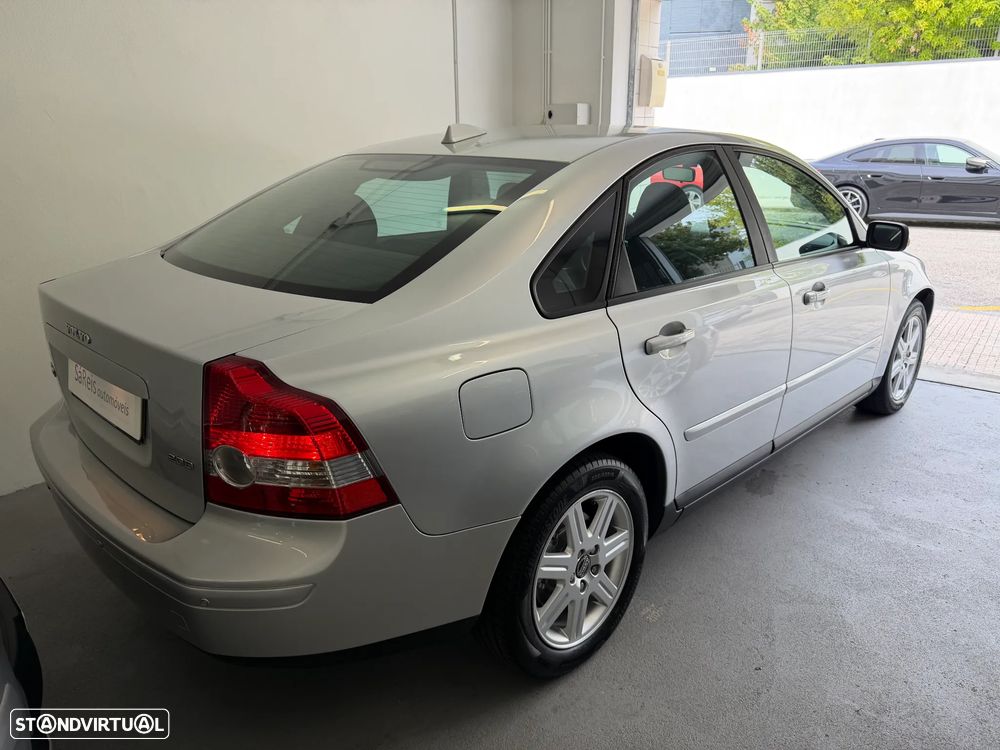 Volvo S40 2.0 D Nível 1 - 48