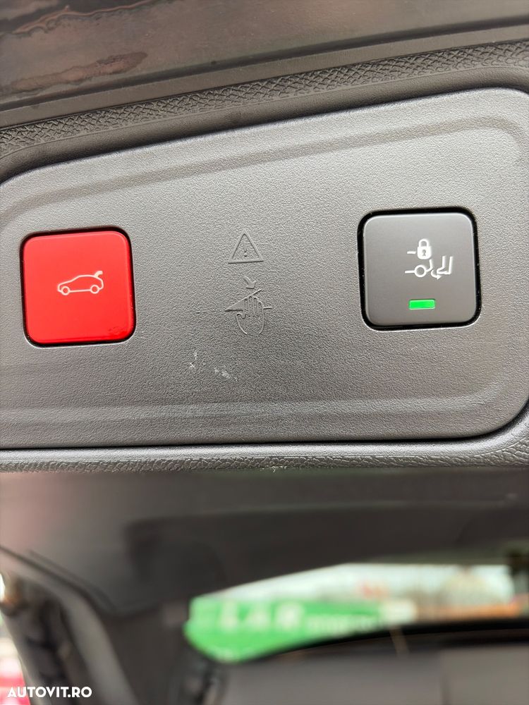 Peugeot 3008 PHEV EAT8 GT Pack - 17