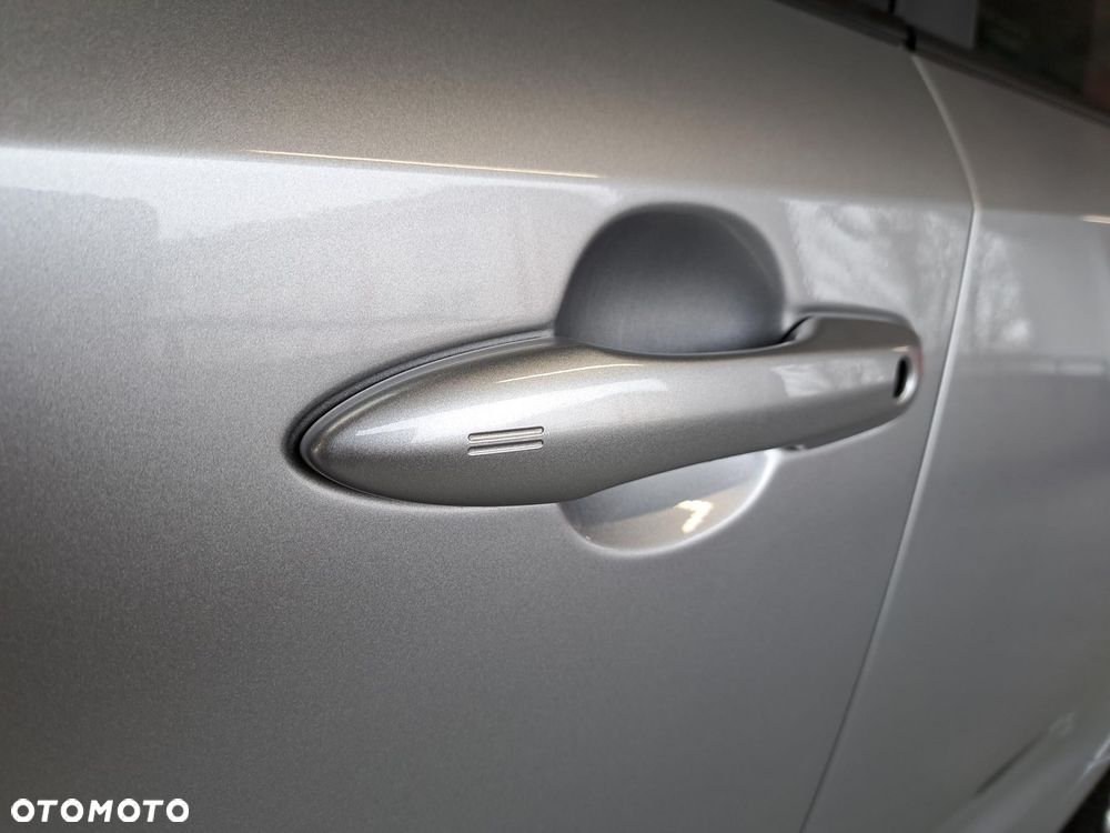 Toyota Corolla 1.8 Hybrid Comfort - 35