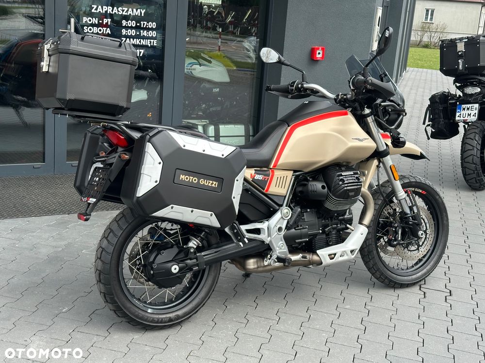 Moto Guzzi V85 - 5