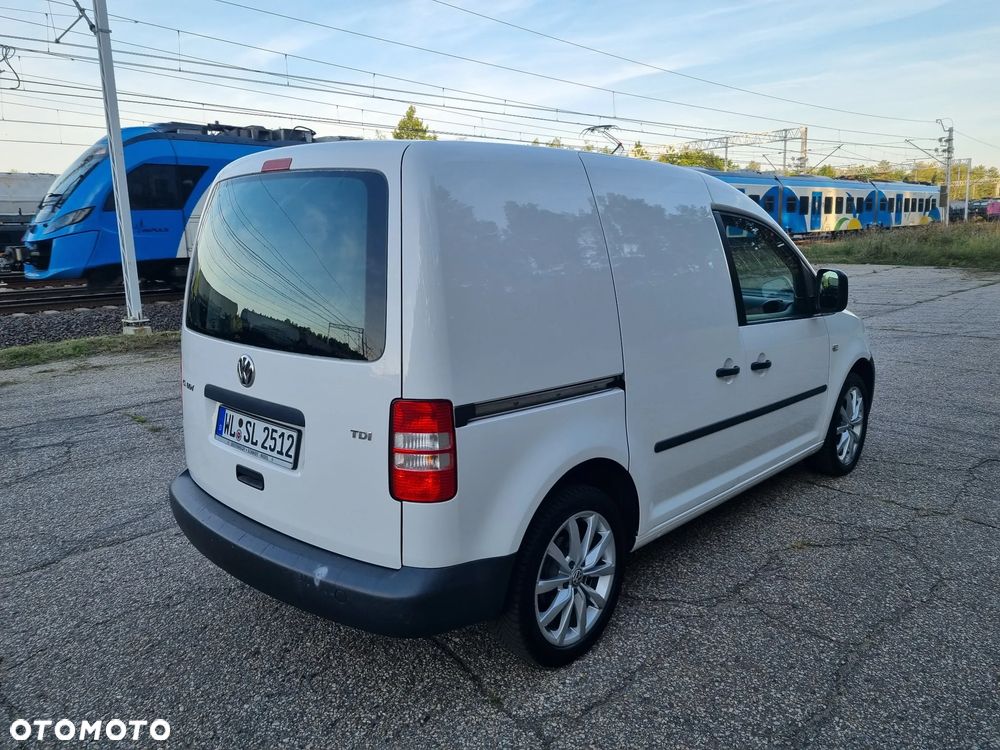 Volkswagen Caddy - 4