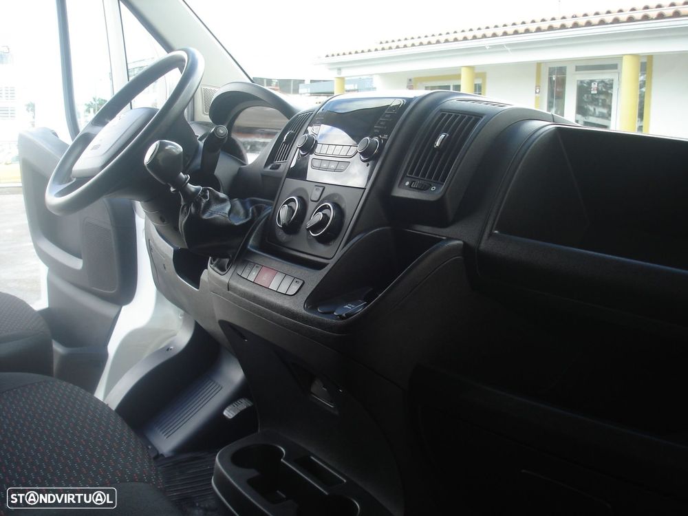 Peugeot Boxer 2.0 BlueHDi 333 L2 CD - 17