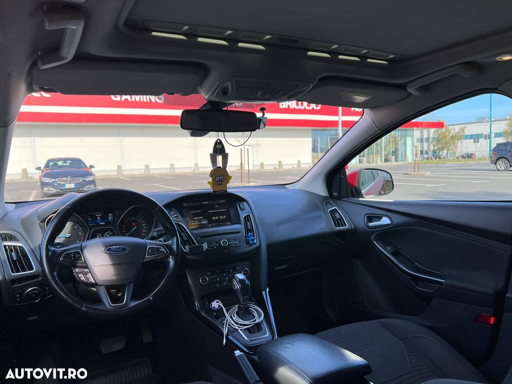 Ford Focus 2.0 TDCI ST-Line - 9