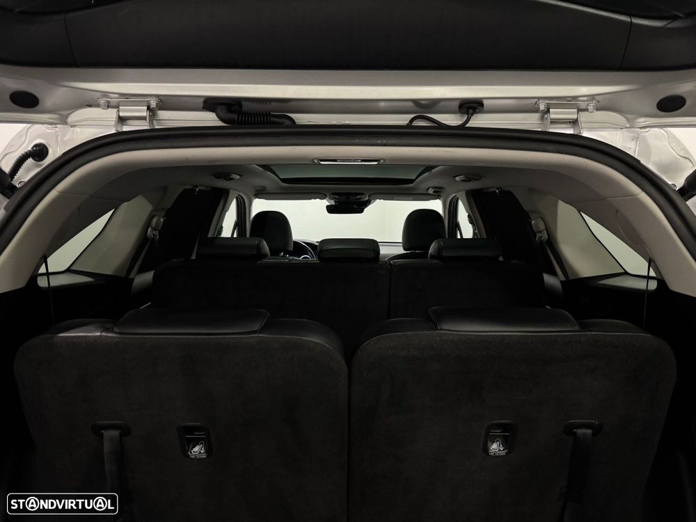 Kia Sorento 1.6 T-GDI HEV Concept - 55