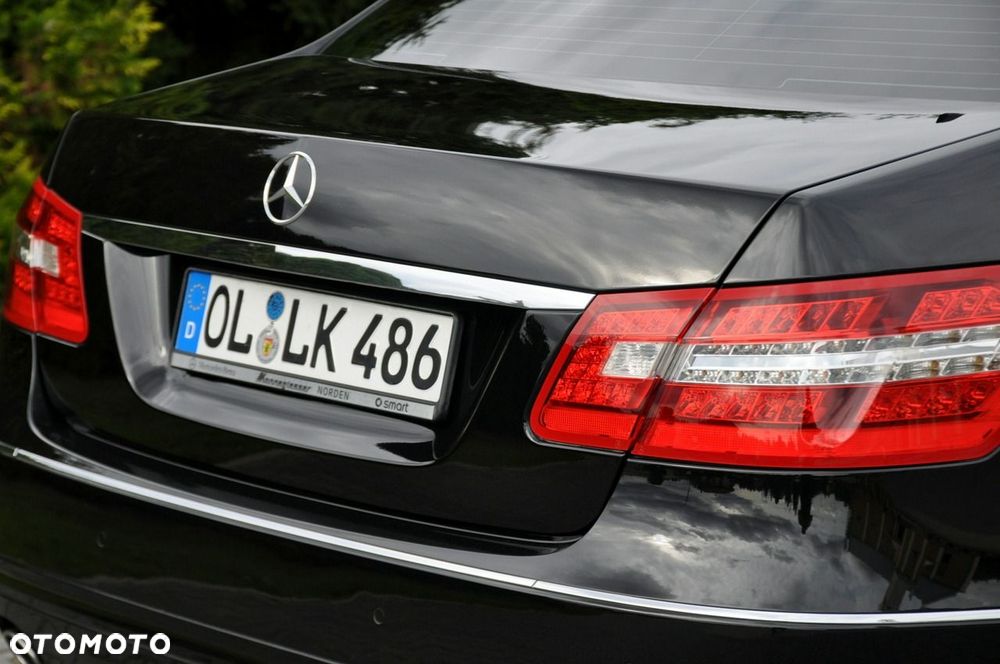 Mercedes-Benz Klasa E - 16