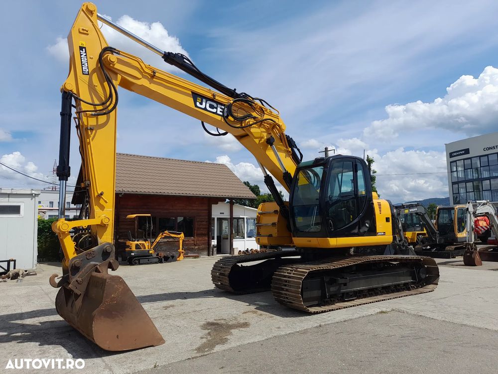 JCB JZ235LC - 2