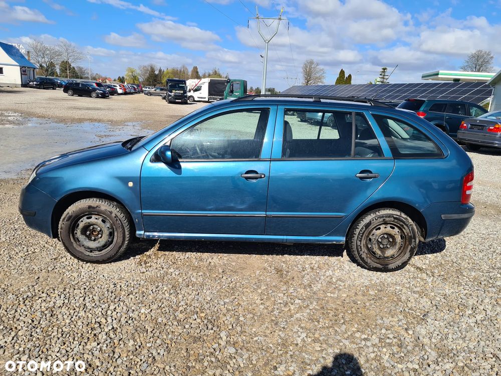 Skoda Fabia - 3