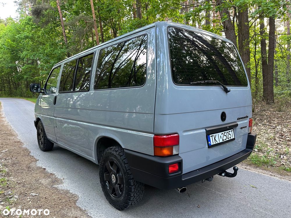 Volkswagen Caravelle GL - 5