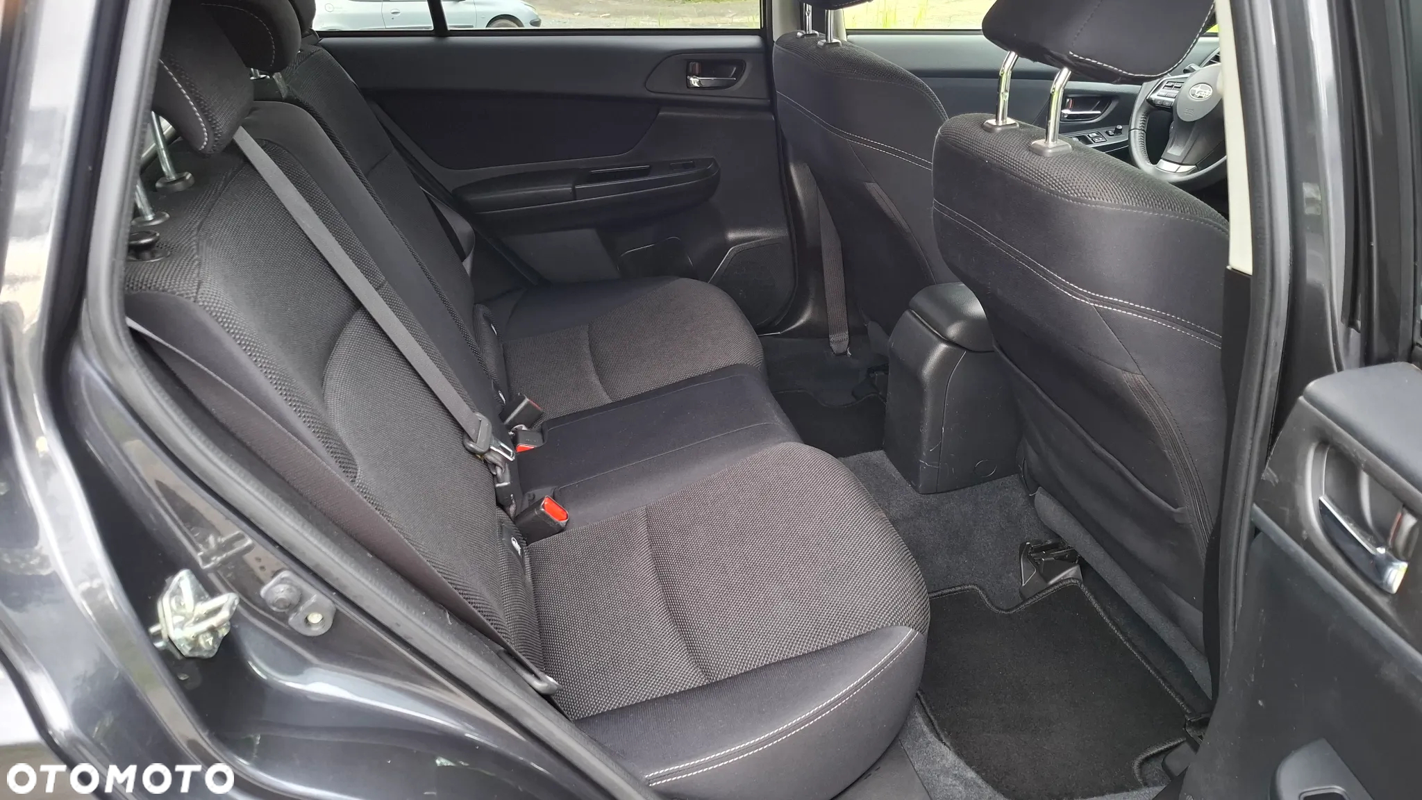 Subaru XV 2.0i Exclusive CVT - 10