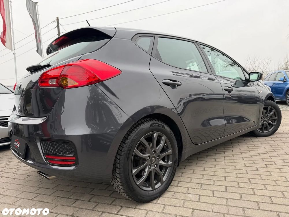 Kia Ceed 1.4 Attract - 9