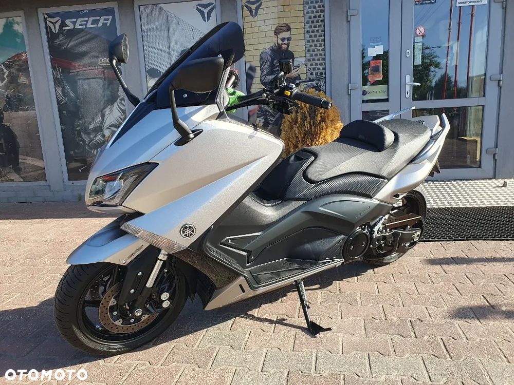 Yamaha Tmax - 2