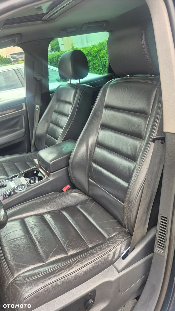 Volkswagen Touareg 2.5 R5 TDI Tiptr - 27