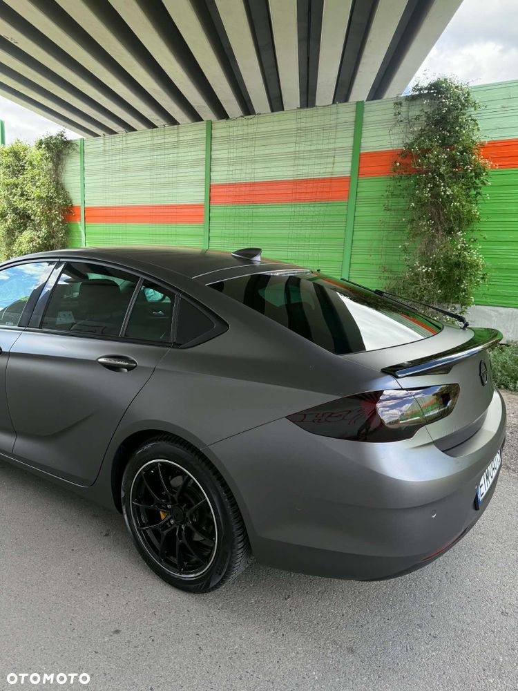 Opel Insignia - 4
