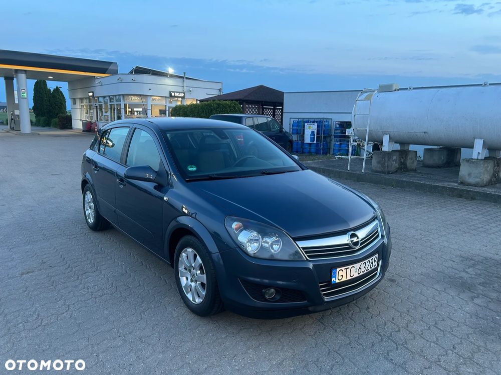 Opel Astra - 1