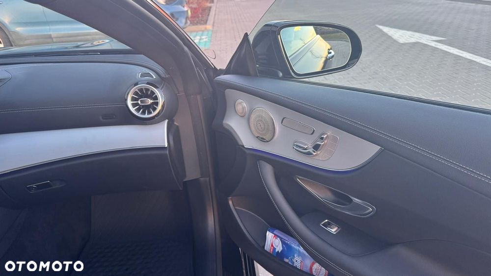 Mercedes-Benz Klasa E 220 d 4-Matic Avantgarde - 9