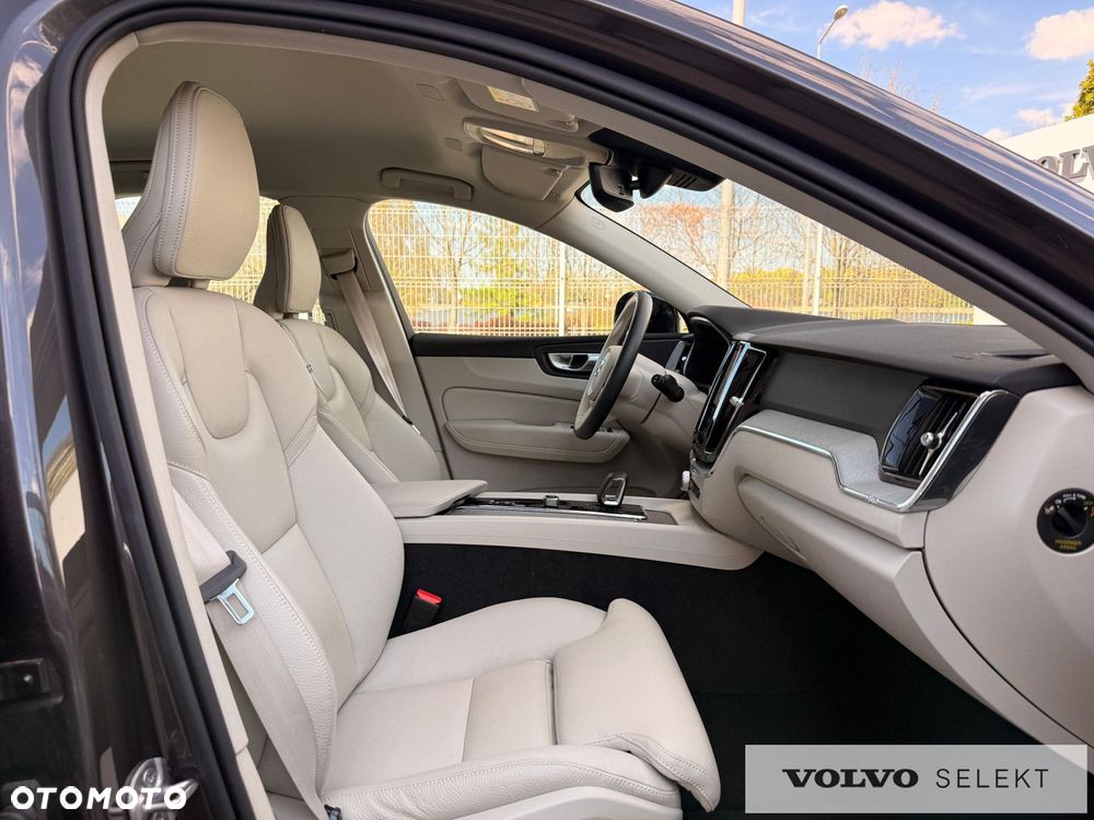 Volvo XC 60 - 23