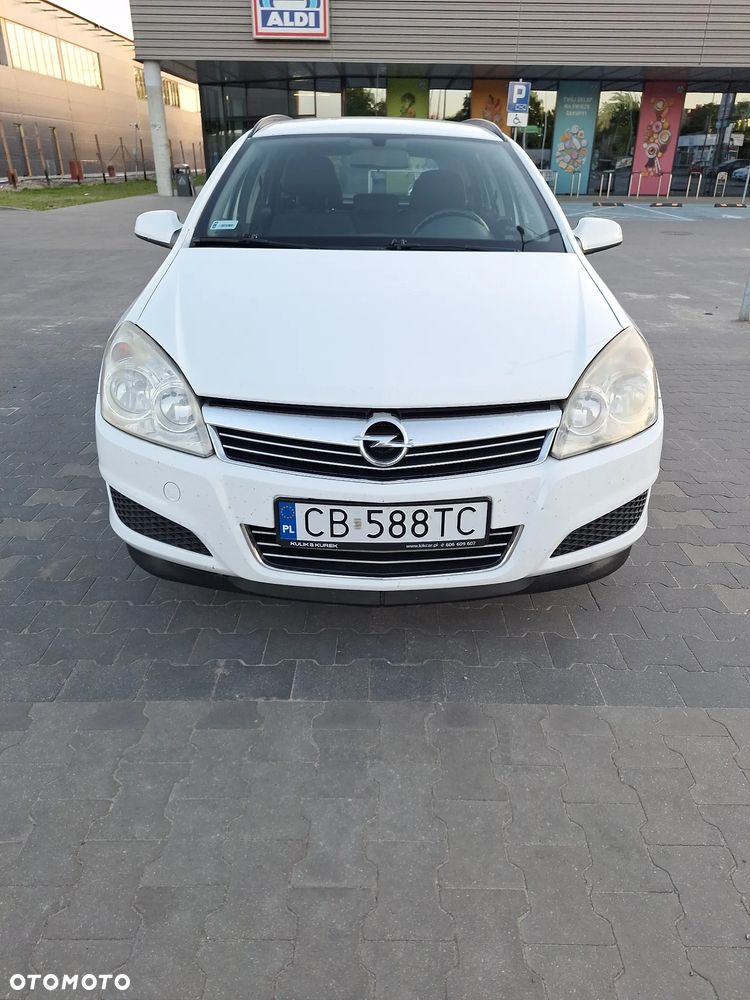 Opel Astra 1.6 - 9