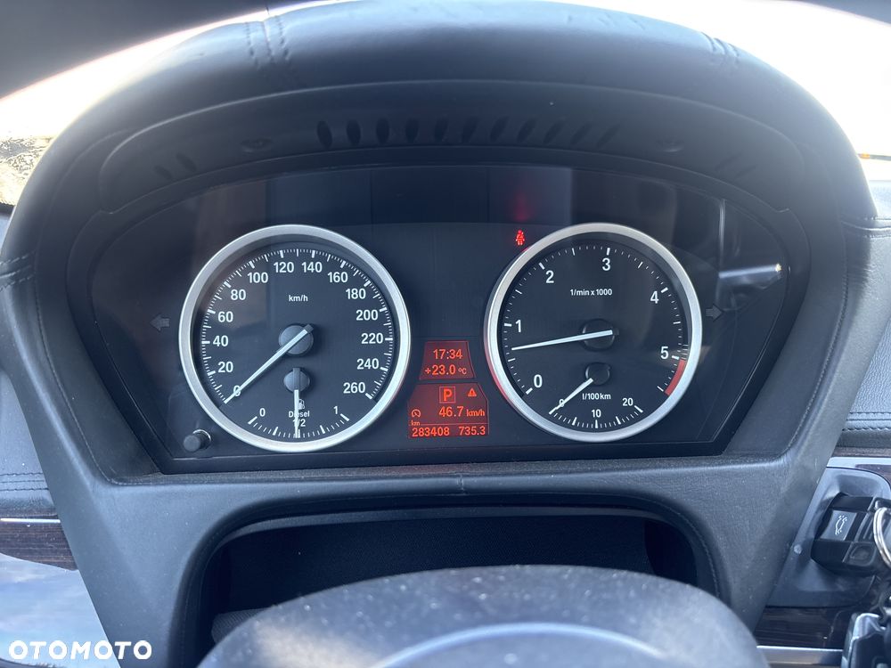 BMW X6 - 11