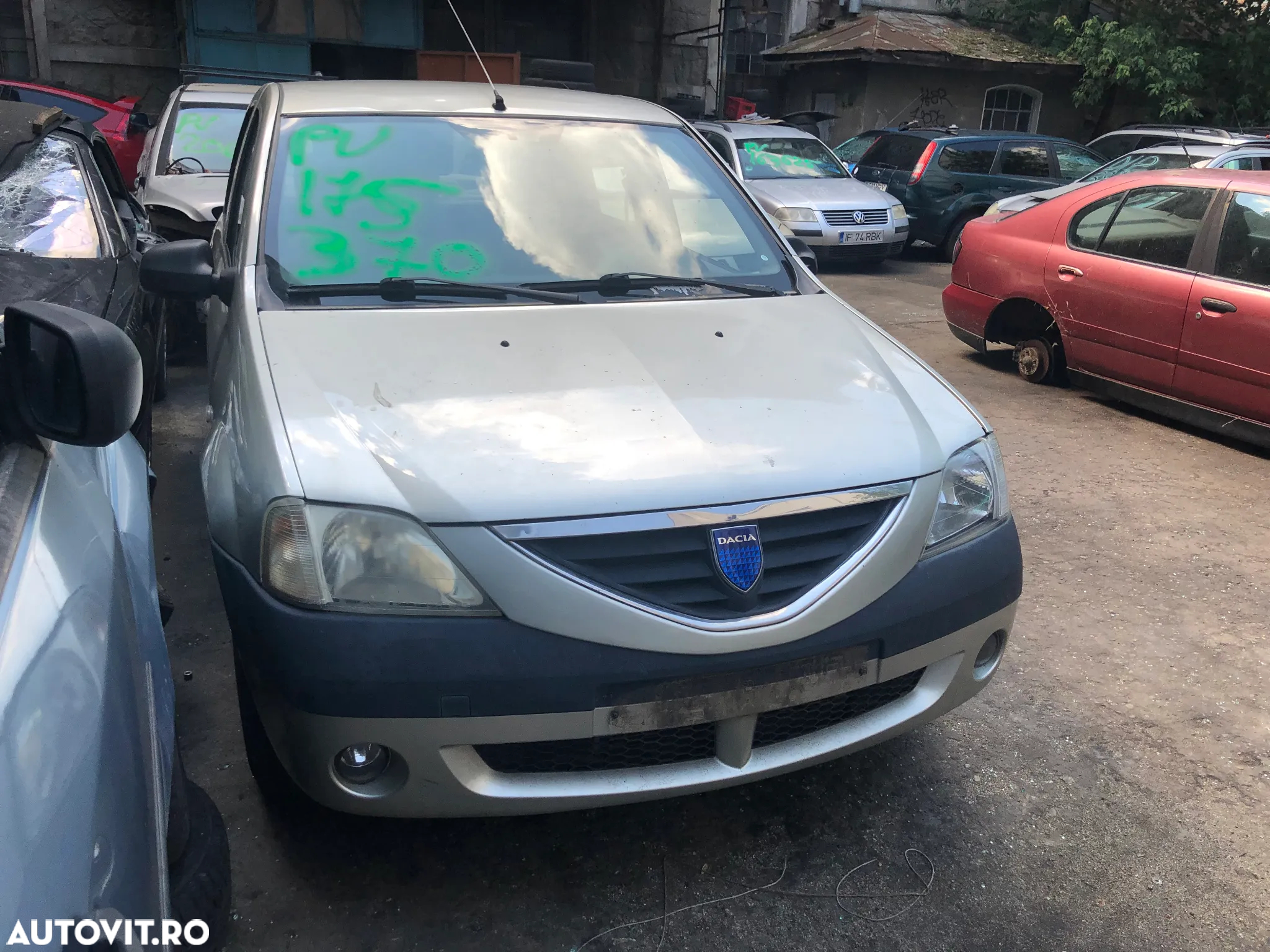 Dezmembrez Dacia Logan 1 1,4 MPI - 3