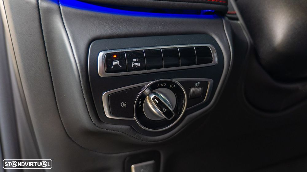 Mercedes-Benz G 63 AMG Speedshift 9G-TRONIC - 33