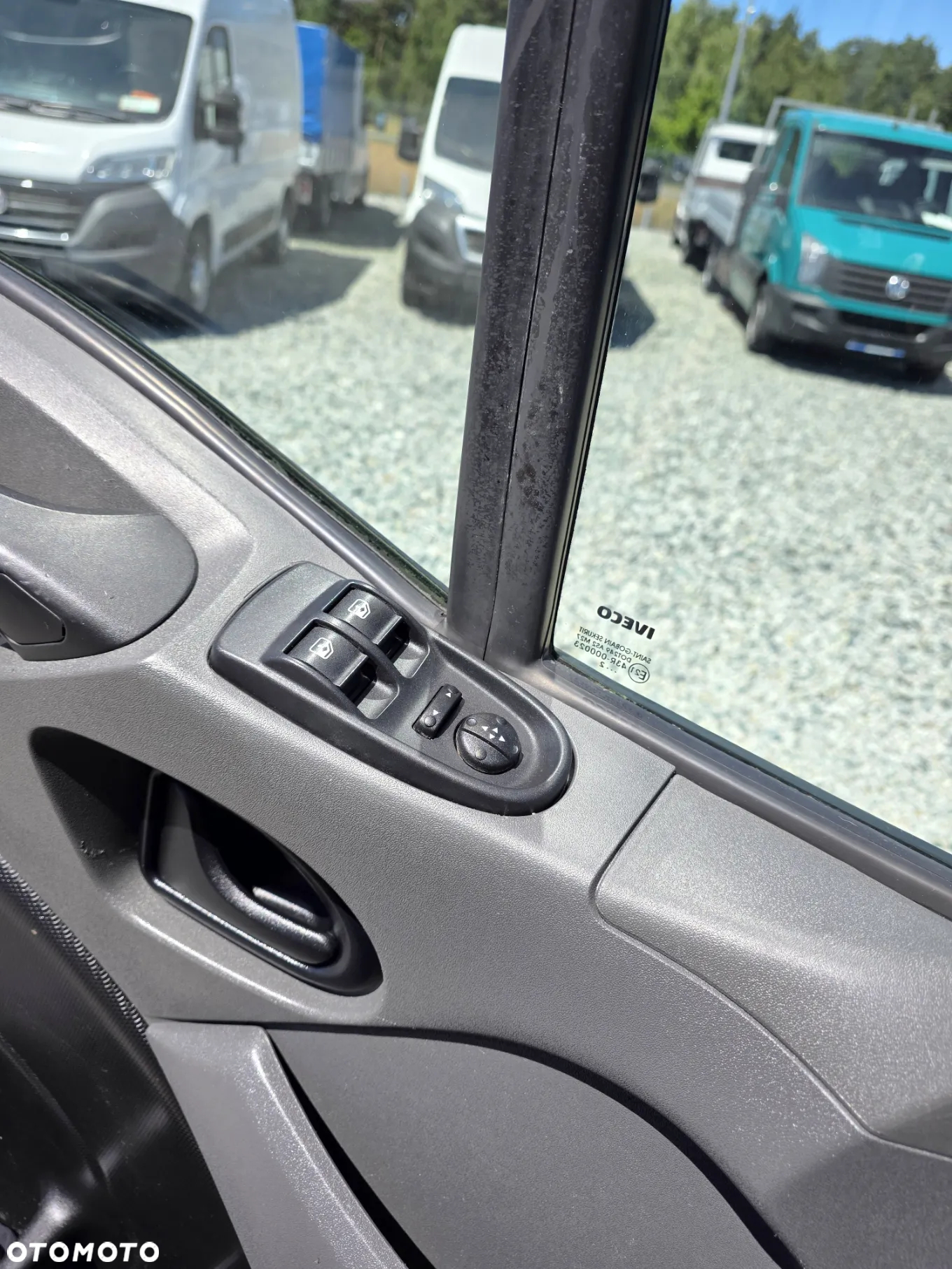 Iveco 35C13 2,3 HPI 130 KONNA DOKA BRYGADÓWKA 7 OSOBOWA 3,2M SKRZYNIA WEBASTO BLIŻNIAKI DO 3,5T GWARANCJA - 16