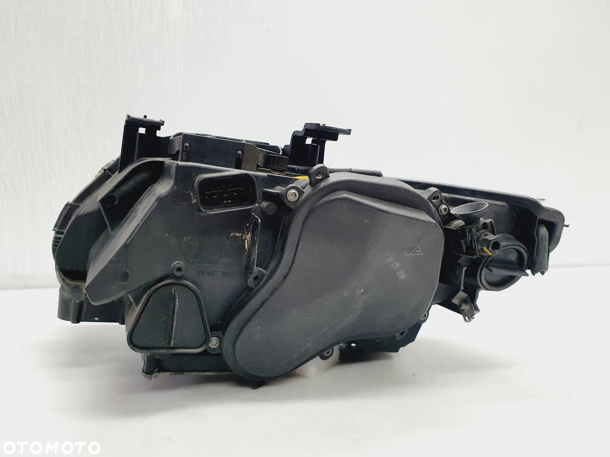 LAMPA XENON SKRĘTNY PRAWA BMW E92 KOMPLETNA - 7
