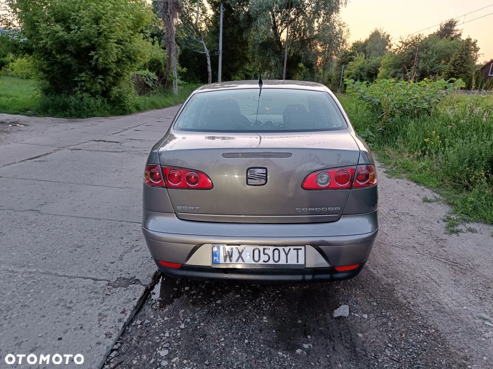 Seat Cordoba 1.4 16V Cool - 4