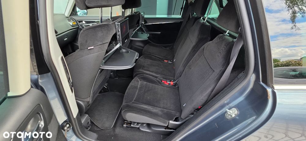 Citroën C4 Picasso 2.0 HDi FAP Exclusive - 24