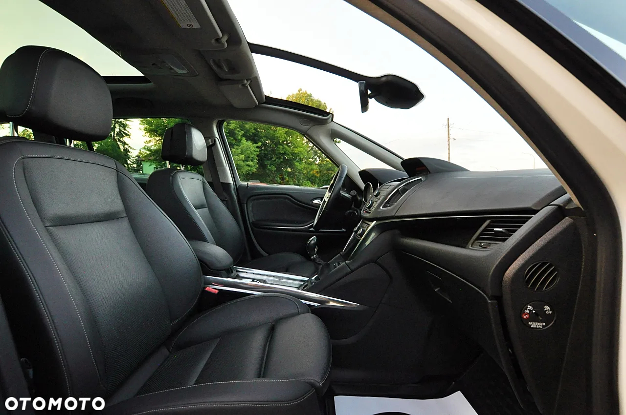 Opel Zafira 1.6 CDTI Cosmo - 24
