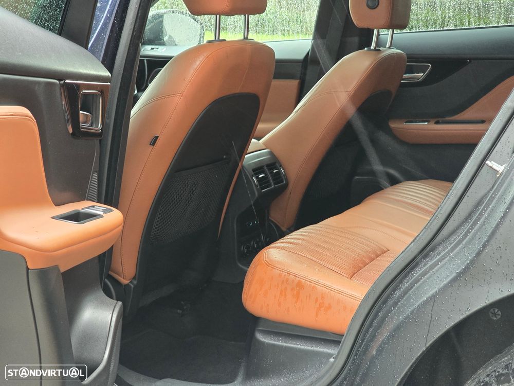 Jaguar F-Pace 20d Aut. Portfolio - 41
