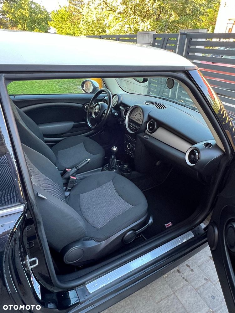 MINI Cooper D - 5