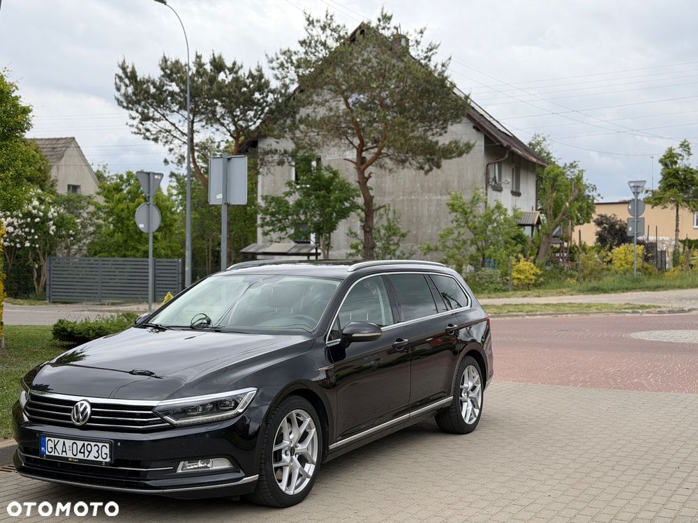 Volkswagen Passat 2.0 TDI Bi-Turbo BMT 4Mot Highline DSG - 12
