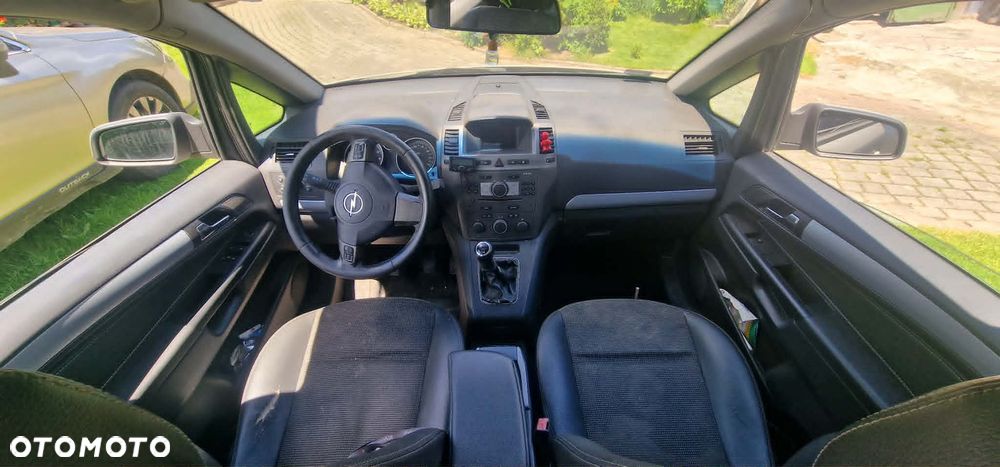 Opel Zafira - 6