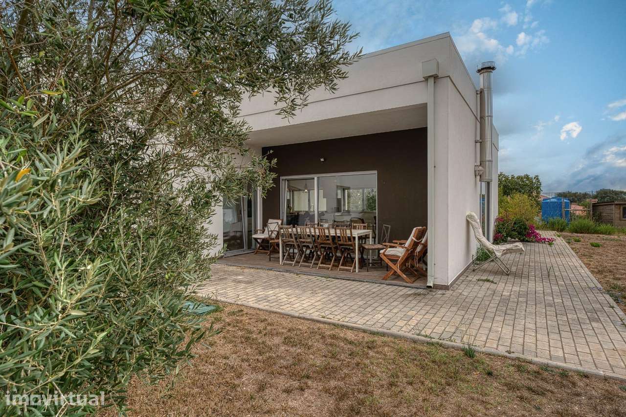 Moradia térrea T3 com piscina e vista campo-  Abitureiras, Santarém - Grande imagem: 3/41