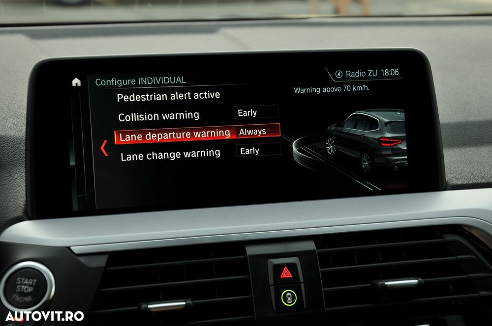 BMW X3 xDrive20i AT Advantage - 22