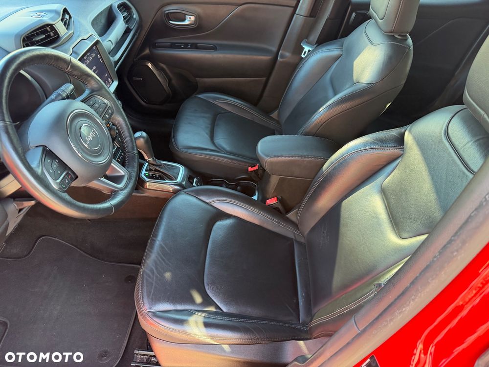 Jeep Renegade 1.3 T-GDI 4xe Automatik High Upland - 35