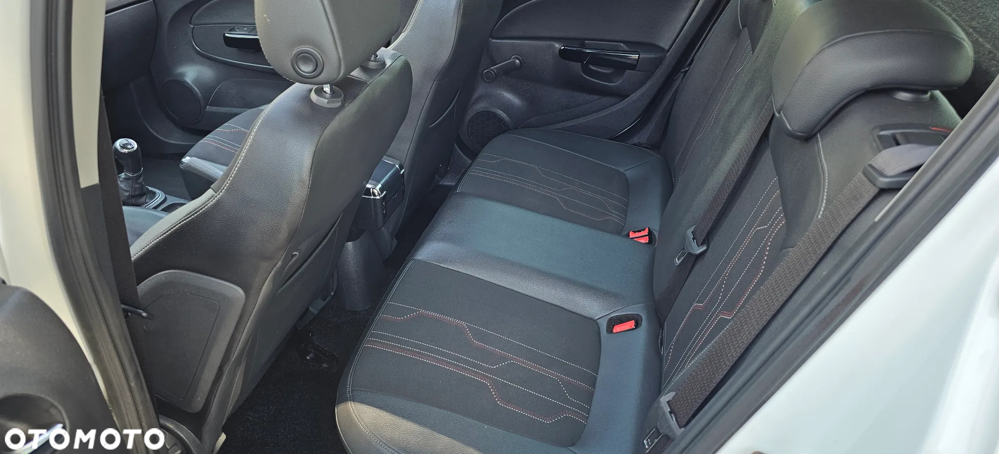 Opel Corsa 1.4 16V 150 Jahre - 22