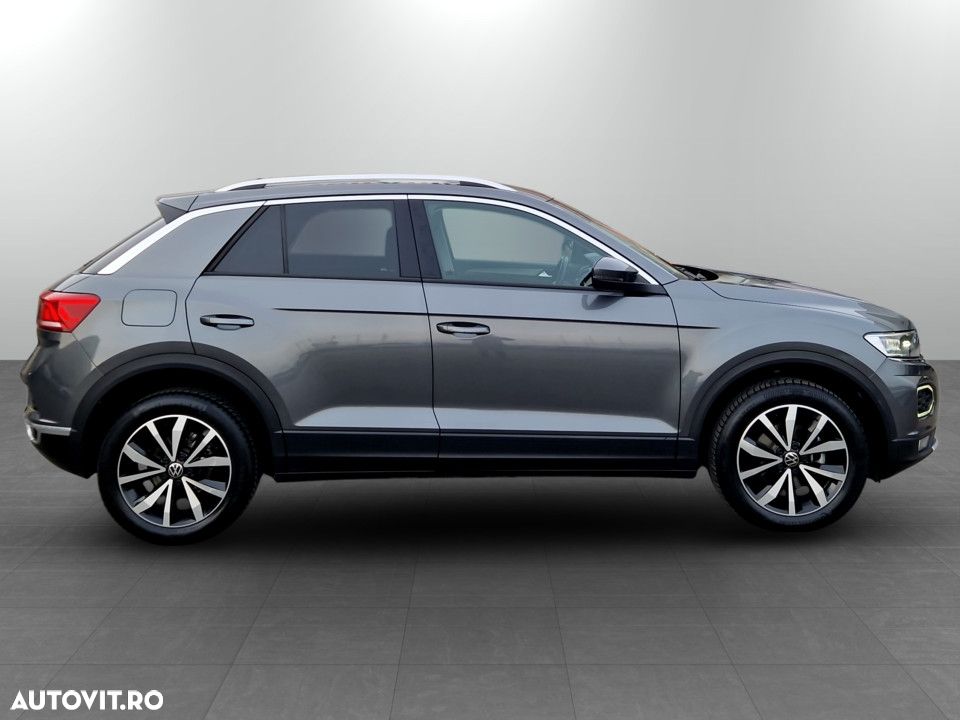 Volkswagen T-Roc 1.5 TSI DSG Design - 6