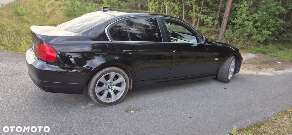 BMW Seria 3 330d DPF - 1