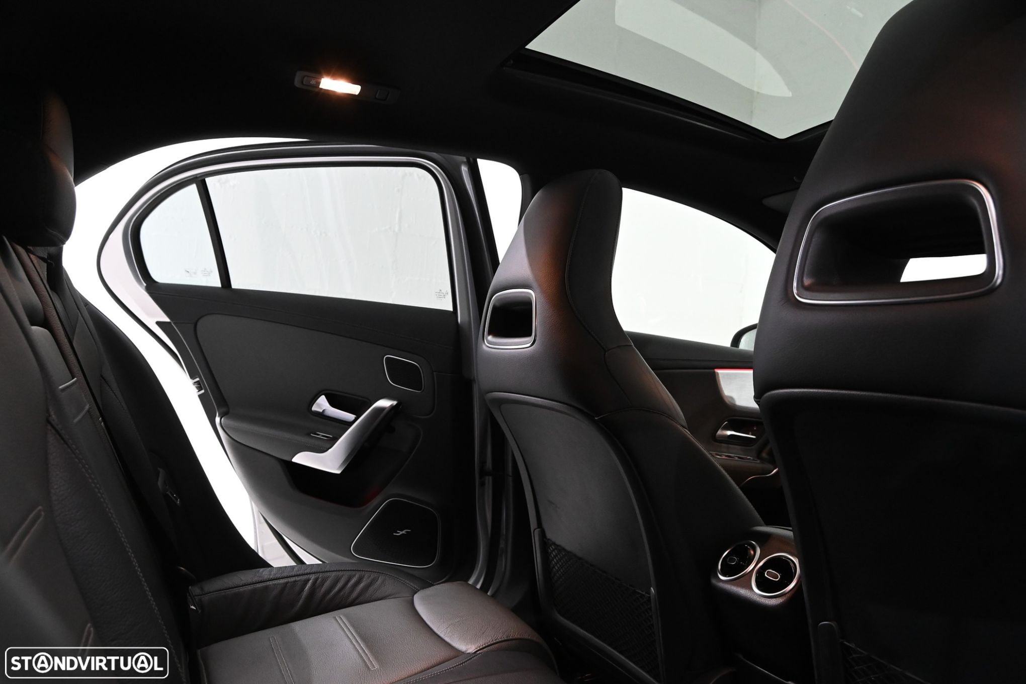 Mercedes-Benz A 35 AMG 4Matic - 15