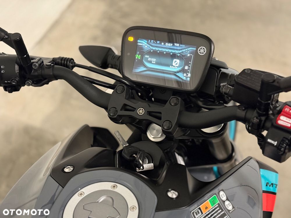 Yamaha MT - 21