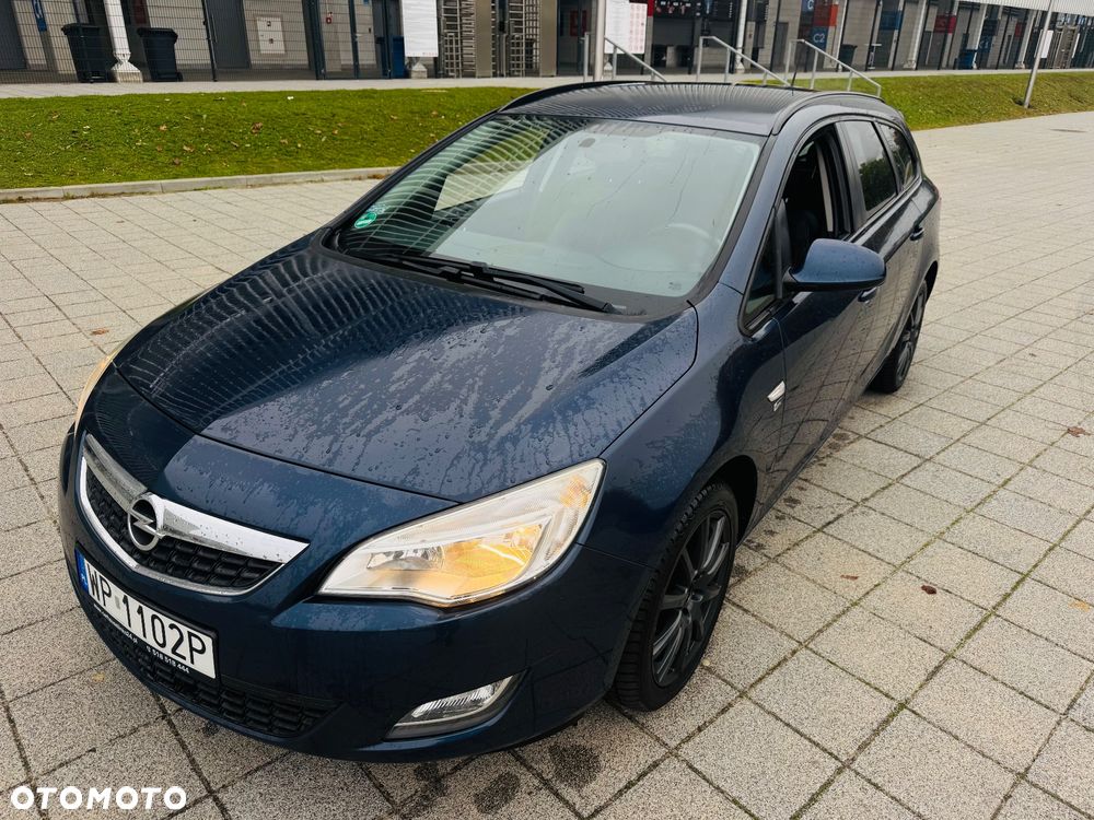 Opel Astra ver-1-4-turbo-150-jahre - 5