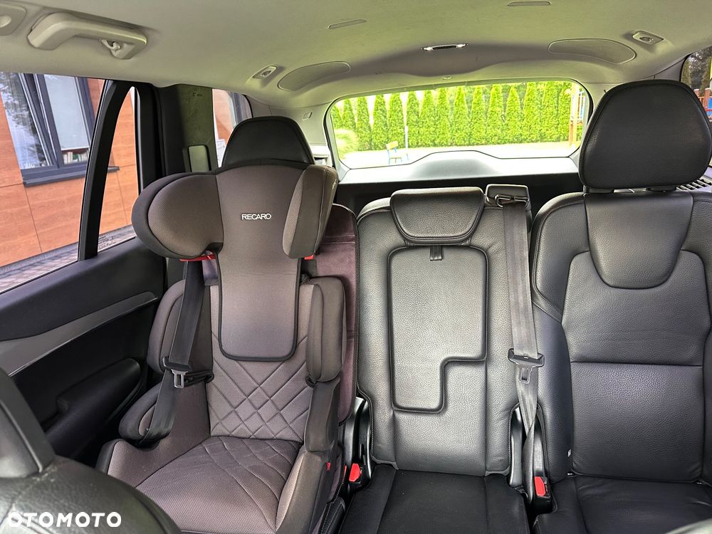 Volvo XC 90 D5 AWD Momentum - 16