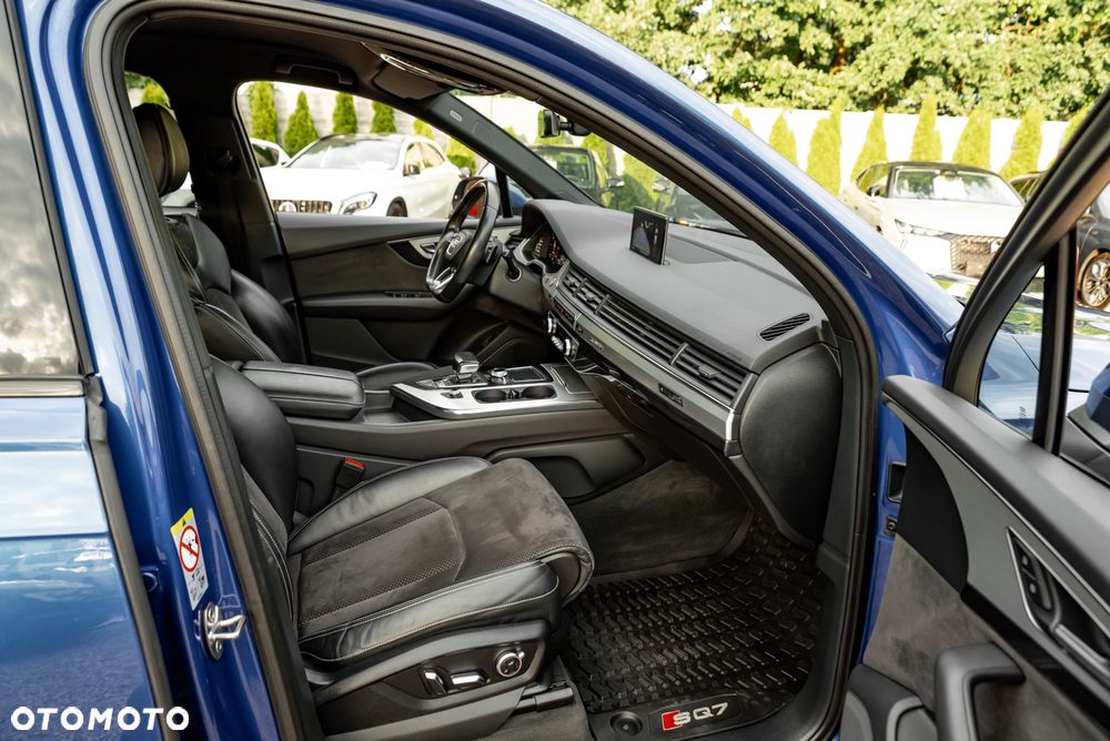 Audi SQ7 4.0 TDI Quattro Tiptronic - 23