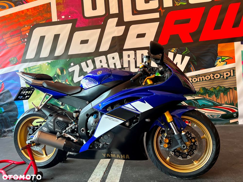 Yamaha R6 - 5
