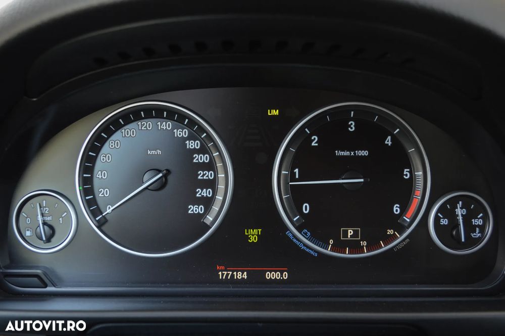 BMW Seria 5 520d Aut. BluePerformance - 21